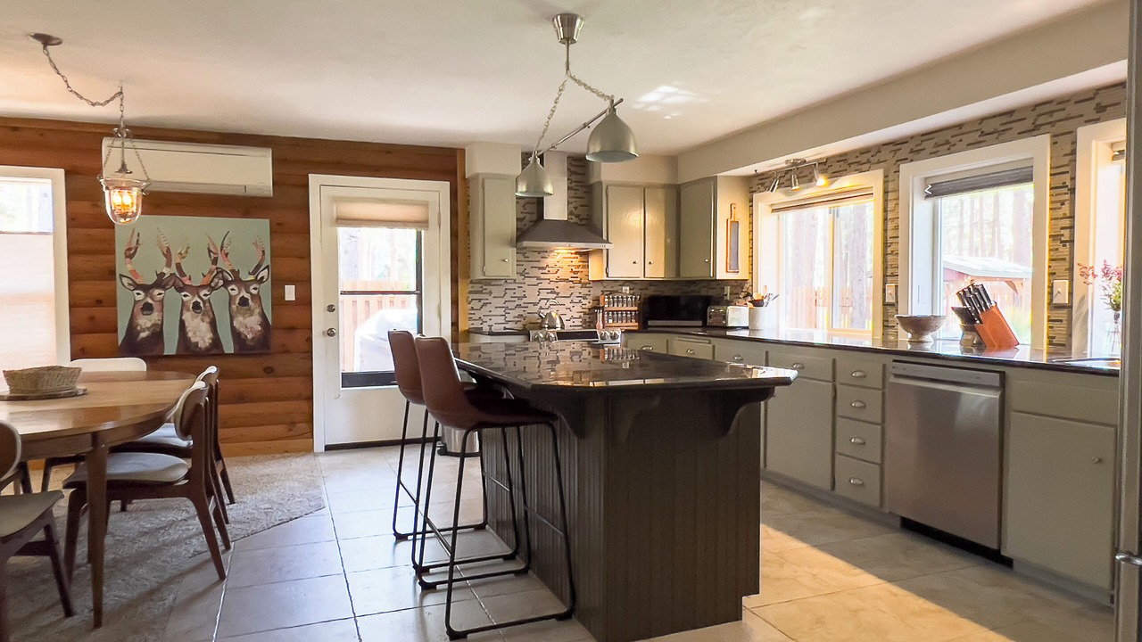Photo of Kitchen in Sisters