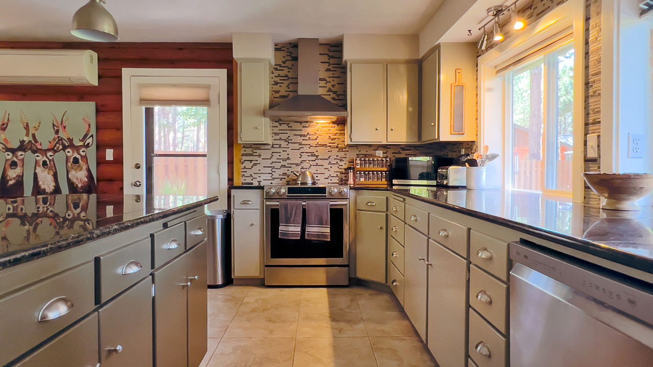 Photo of Kitchen in Sisters