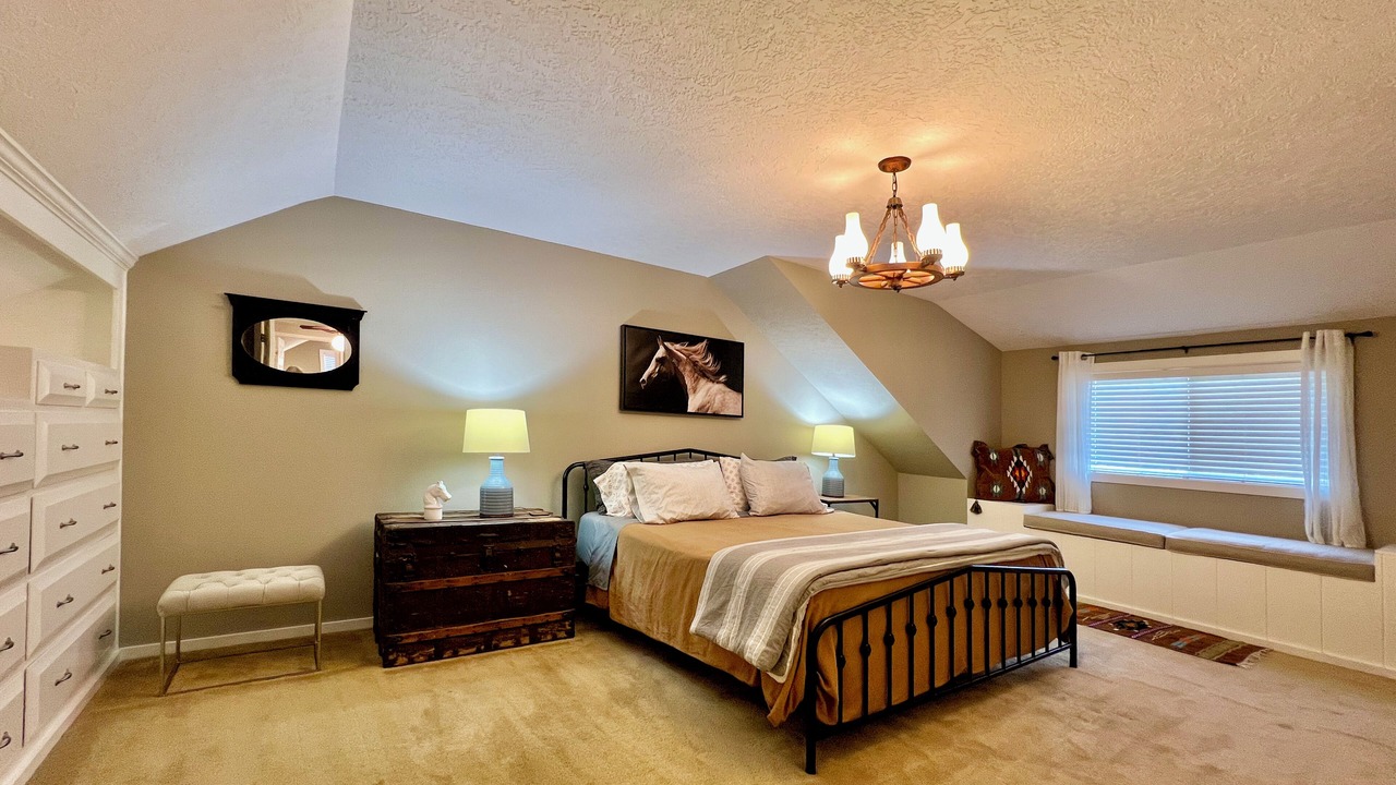 Photo of Bedroom in Sisters