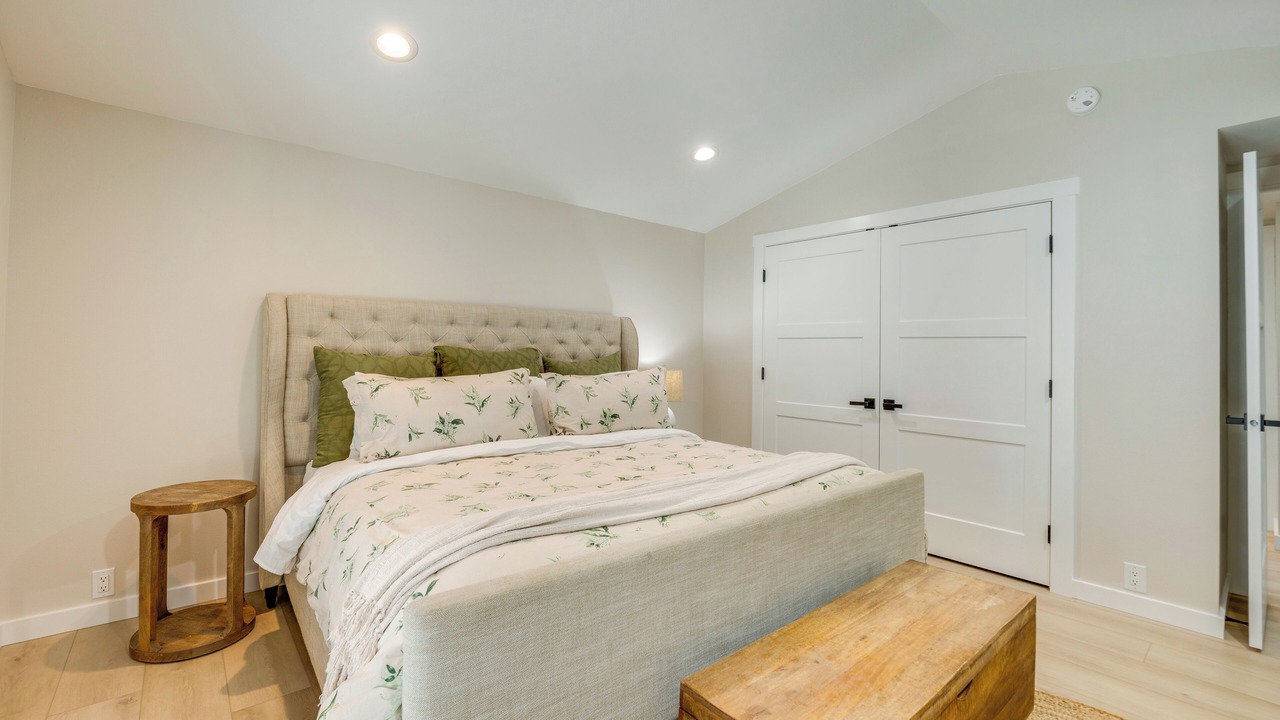 Photo of Bedroom in Lakewood
