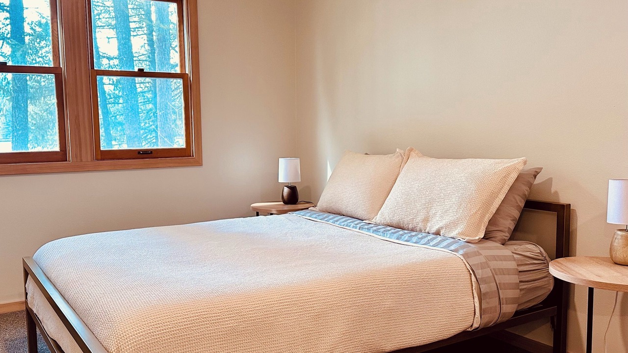 Photo of Bedroom in Newport