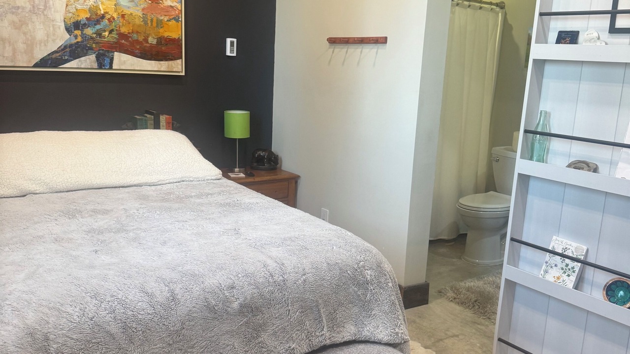 Photo of Bedroom in Victor