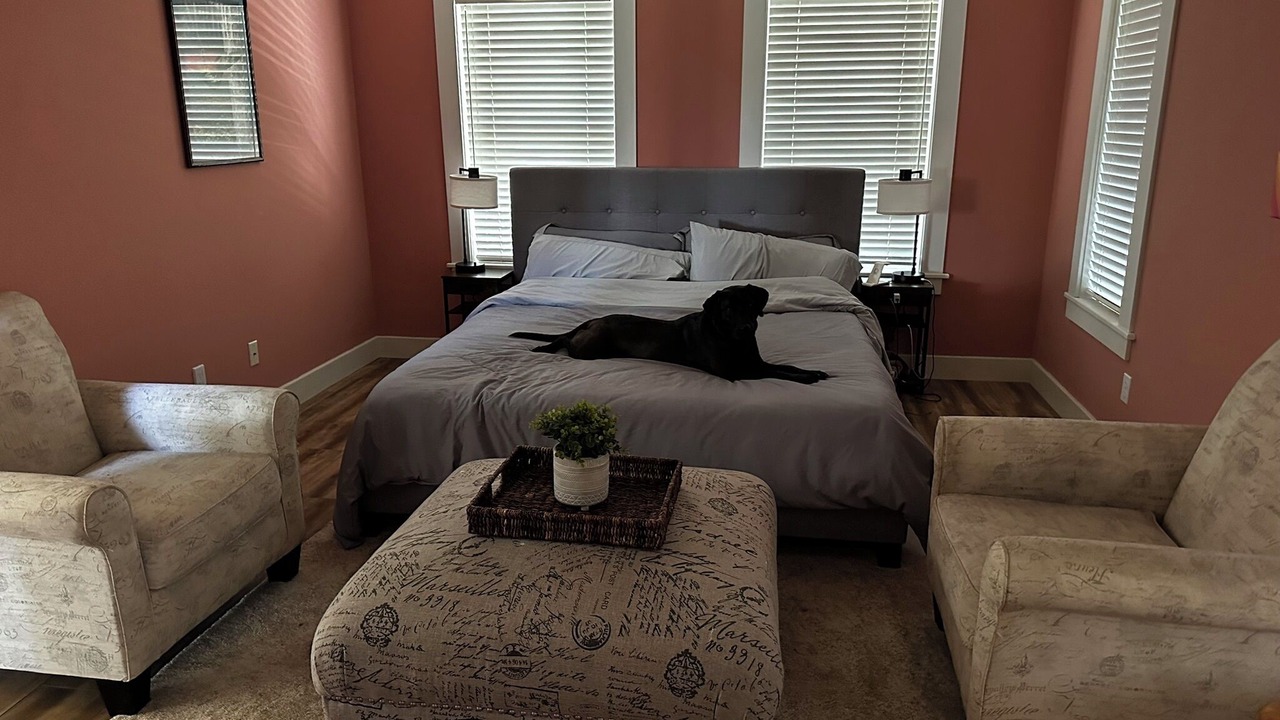 Photo of Bedroom in Freeland