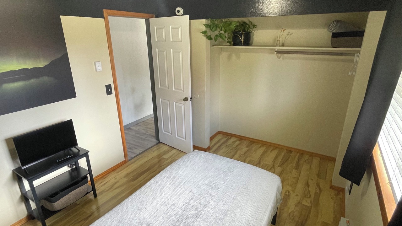 Photo of Bedroom in Forks