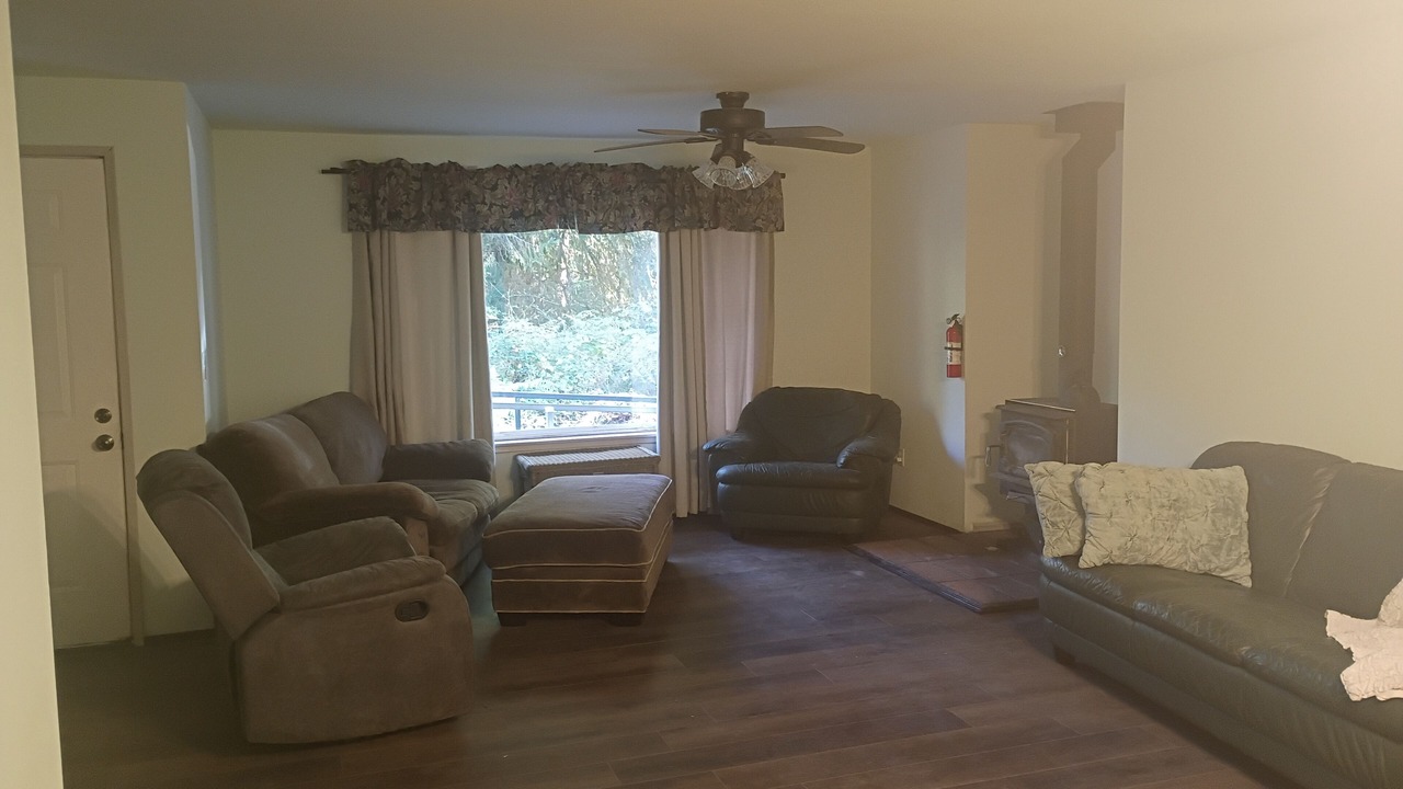 Photo of Livingroom in Snohomish