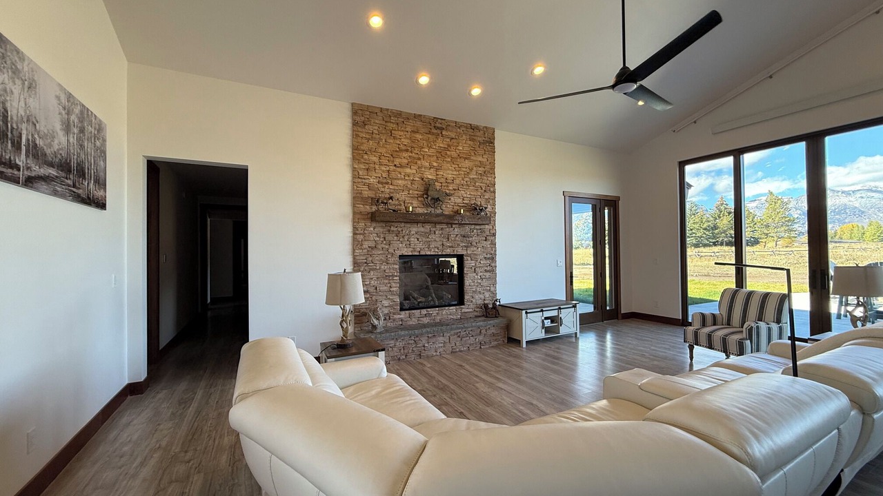 Photo of Livingroom in Jackson