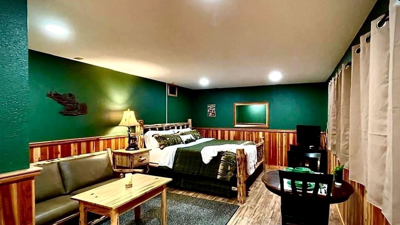 Photo of Bedroom in Thompson Falls