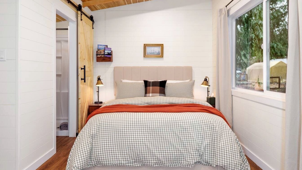Photo of Bedroom in Bell Hill