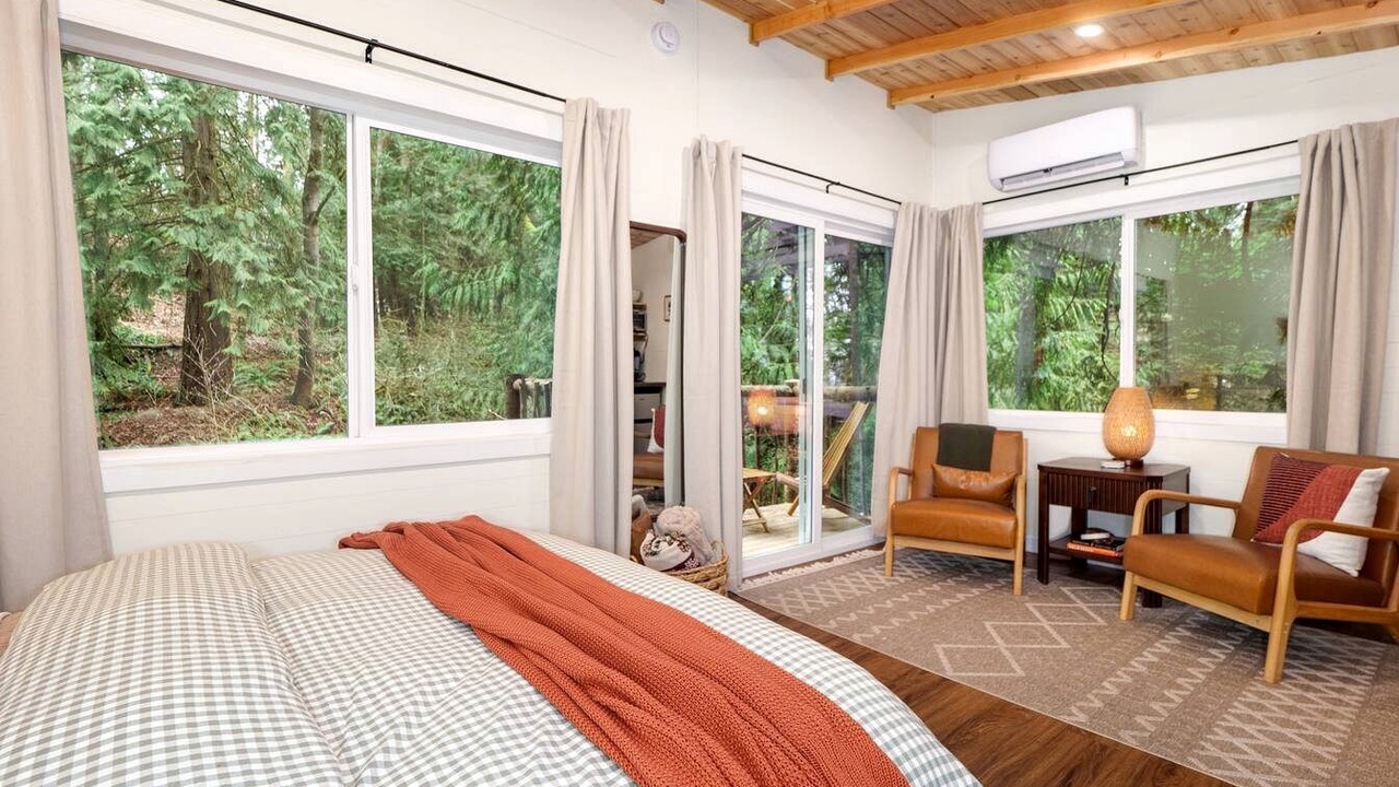 Photo of Bedroom in Bell Hill