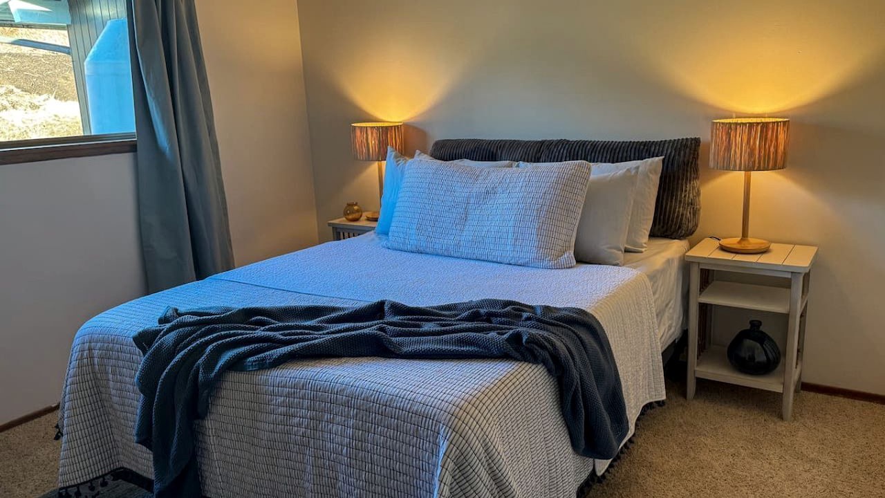 Photo of Bedroom in Anacortes