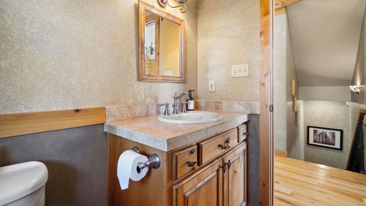 Photo of Bathroom in Mead