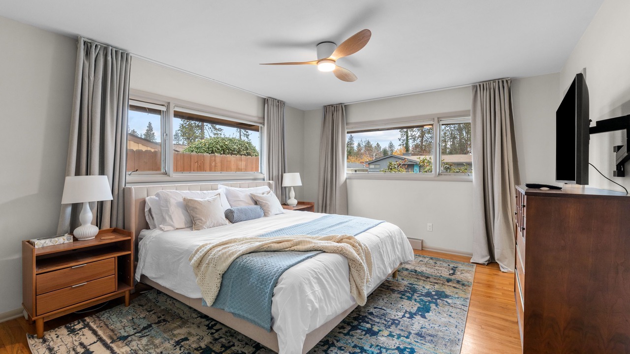 Photo of Bedroom in Moran Prairie