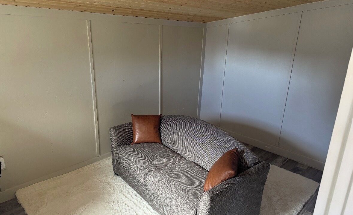 Photo of Livingroom in Southworth