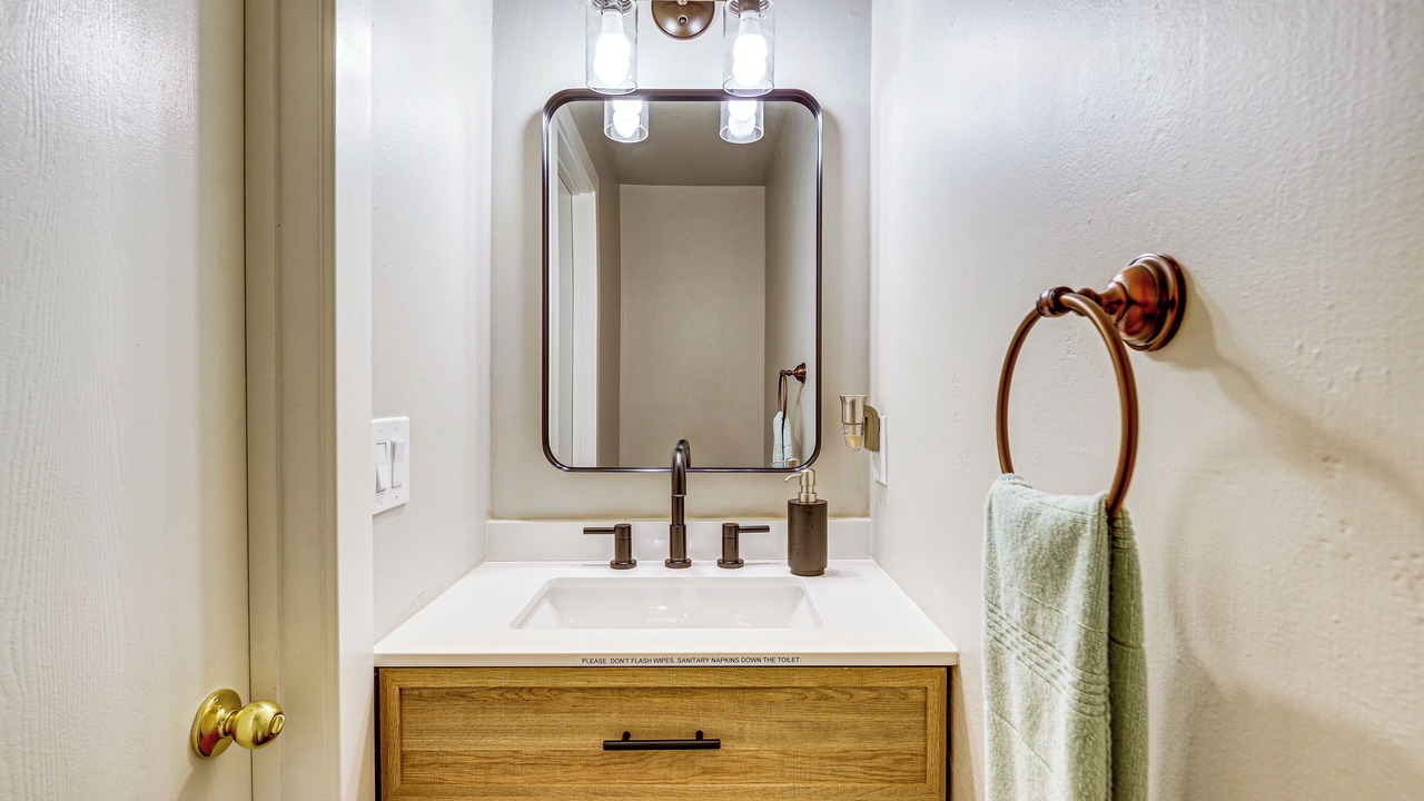 Photo of Bathroom in West Lake Stevens