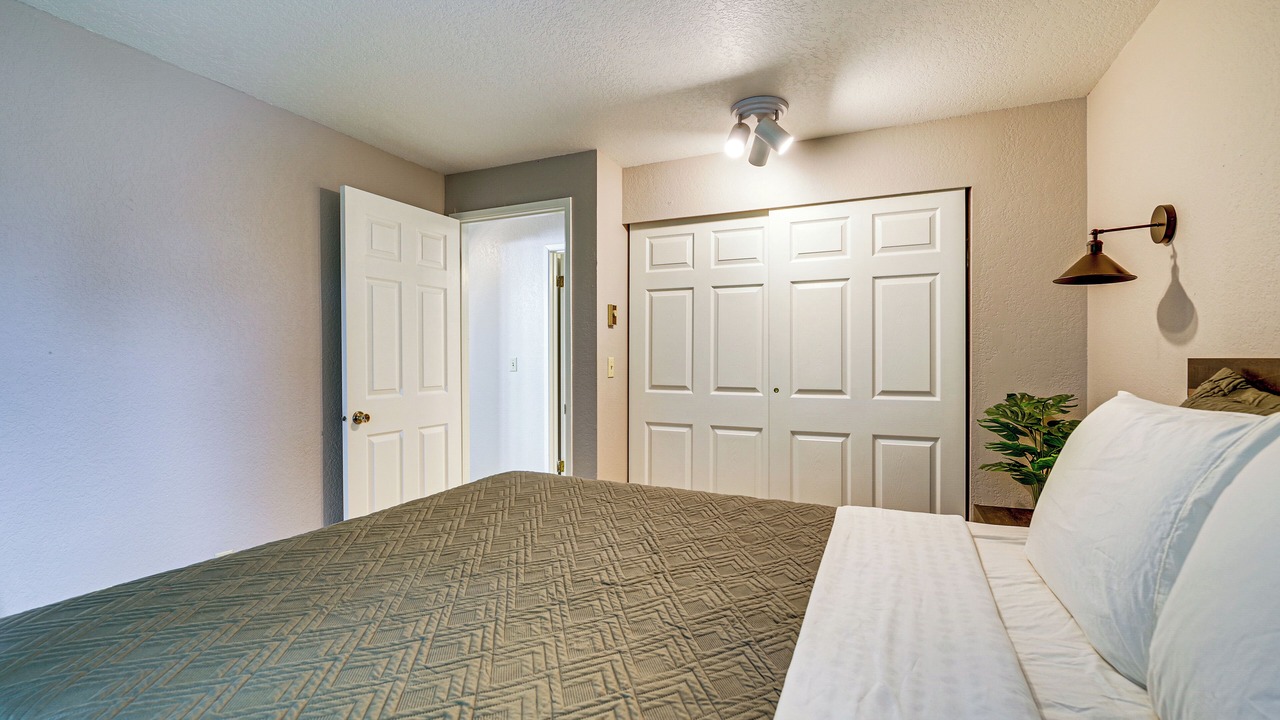 Photo of Bedroom in West Lake Stevens