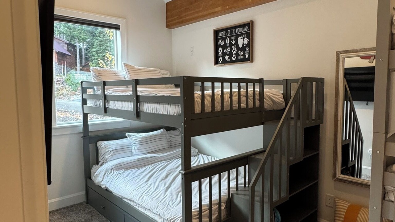 Photo of Bedroom in Hyak