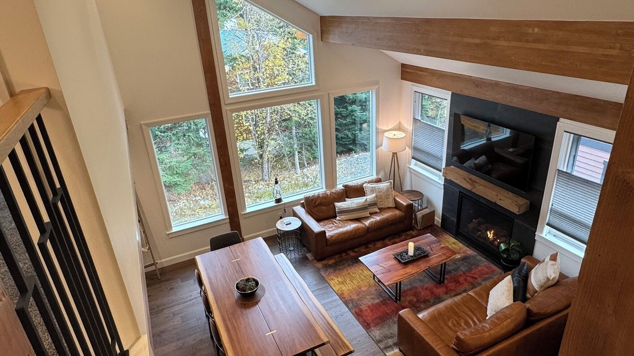 Photo of Livingroom in Hyak