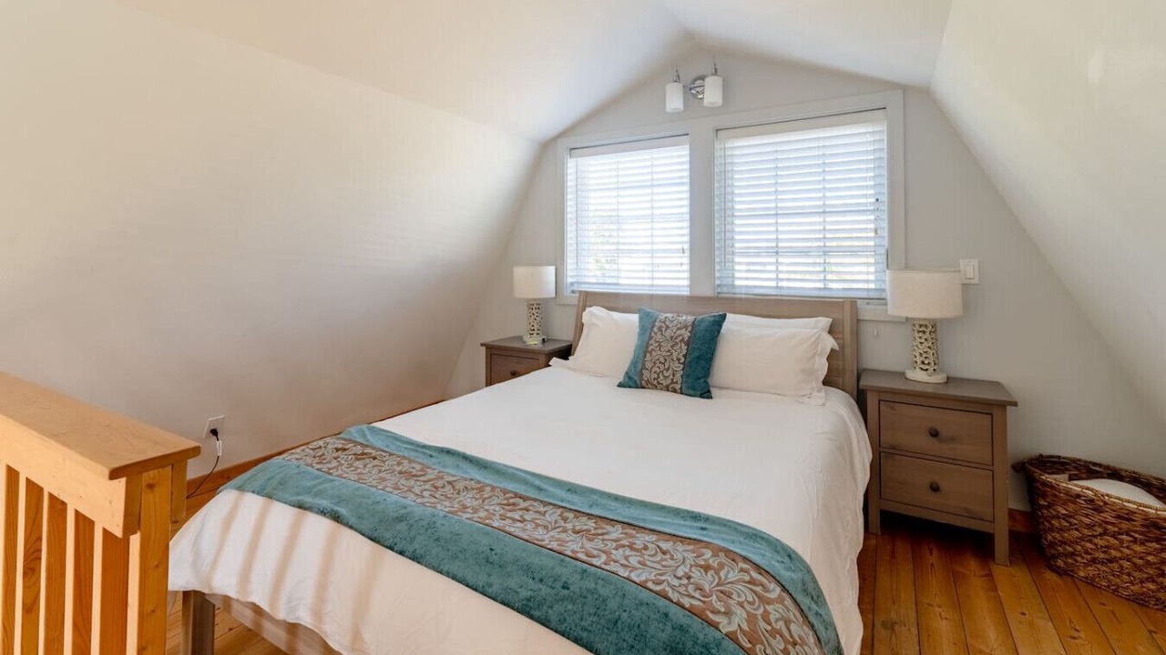 Photo of Bedroom in Ocean Shores