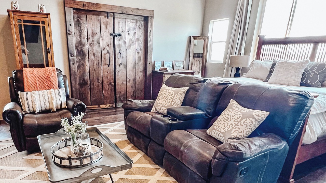 Photo of Bedroom in Colbert
