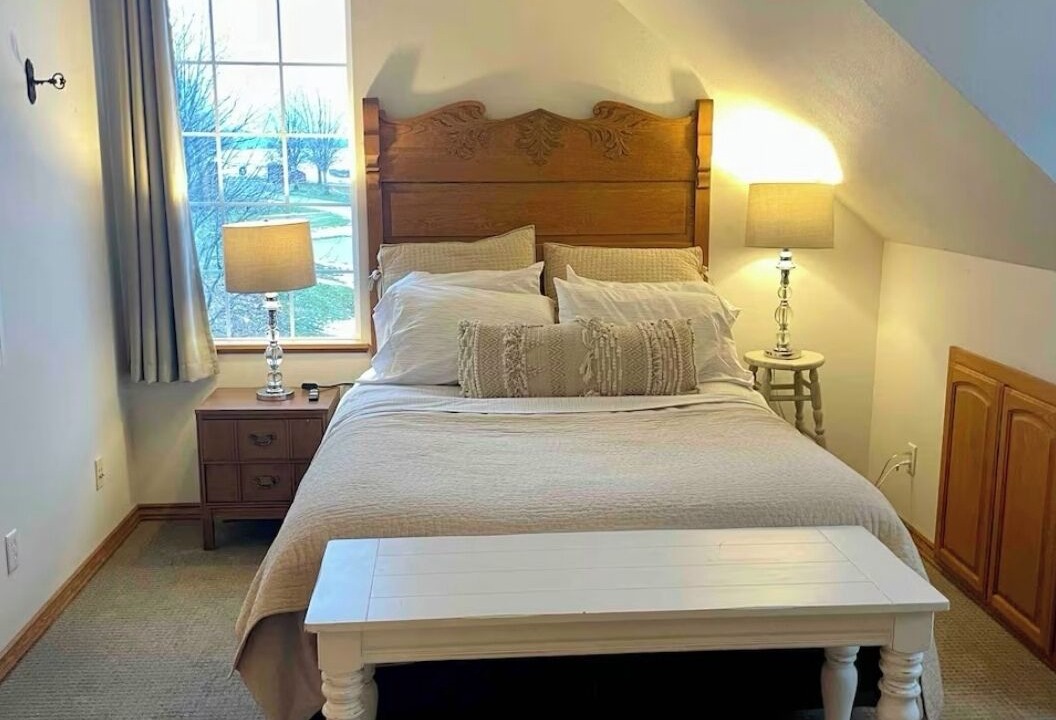 Photo of Bedroom in Colbert