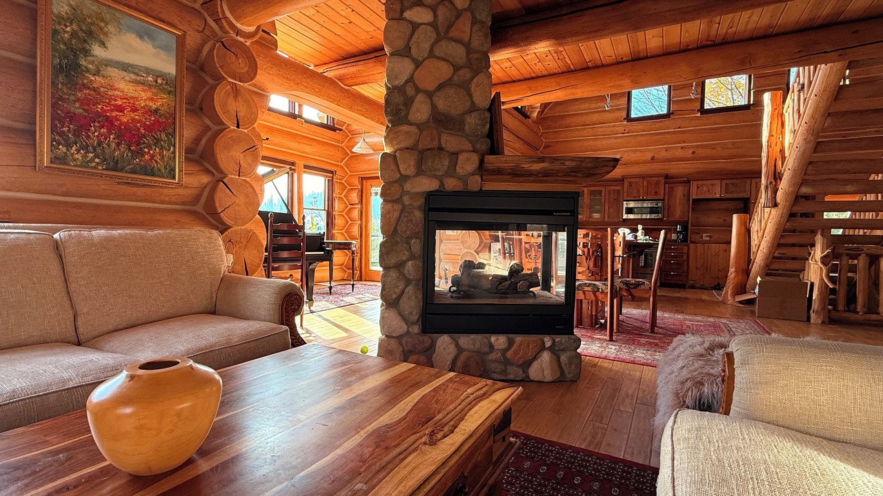 Photo of Livingroom in Newman Lake