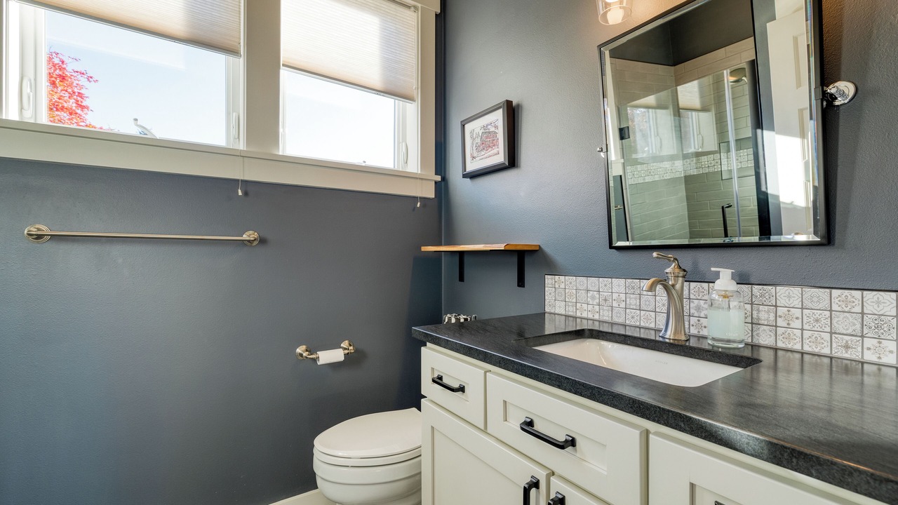 Photo of Bathroom in Coupeville