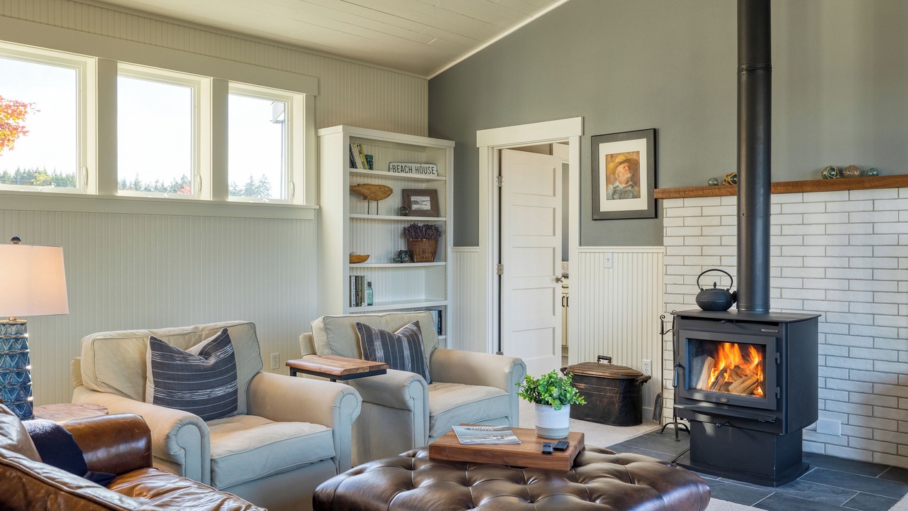 Photo of Livingroom in Coupeville