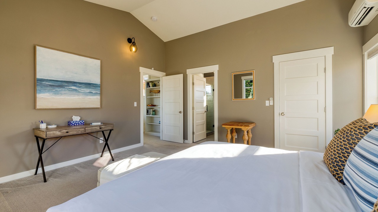 Photo of Bathroom in Coupeville