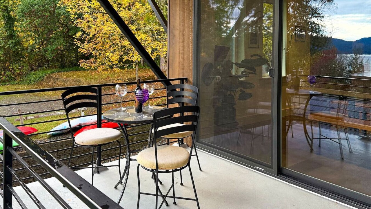 Photo of Outdoor in Northeast Bellevue
