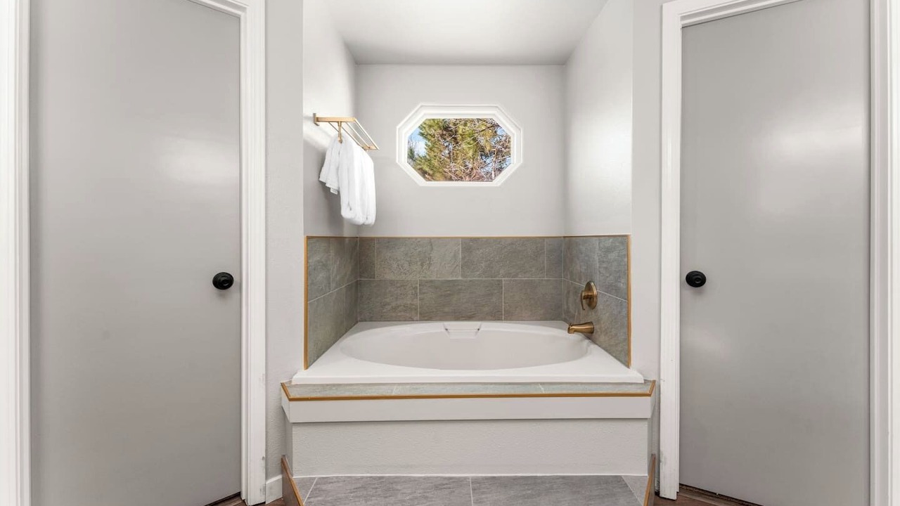 Photo of Bathroom in Southeast Boise