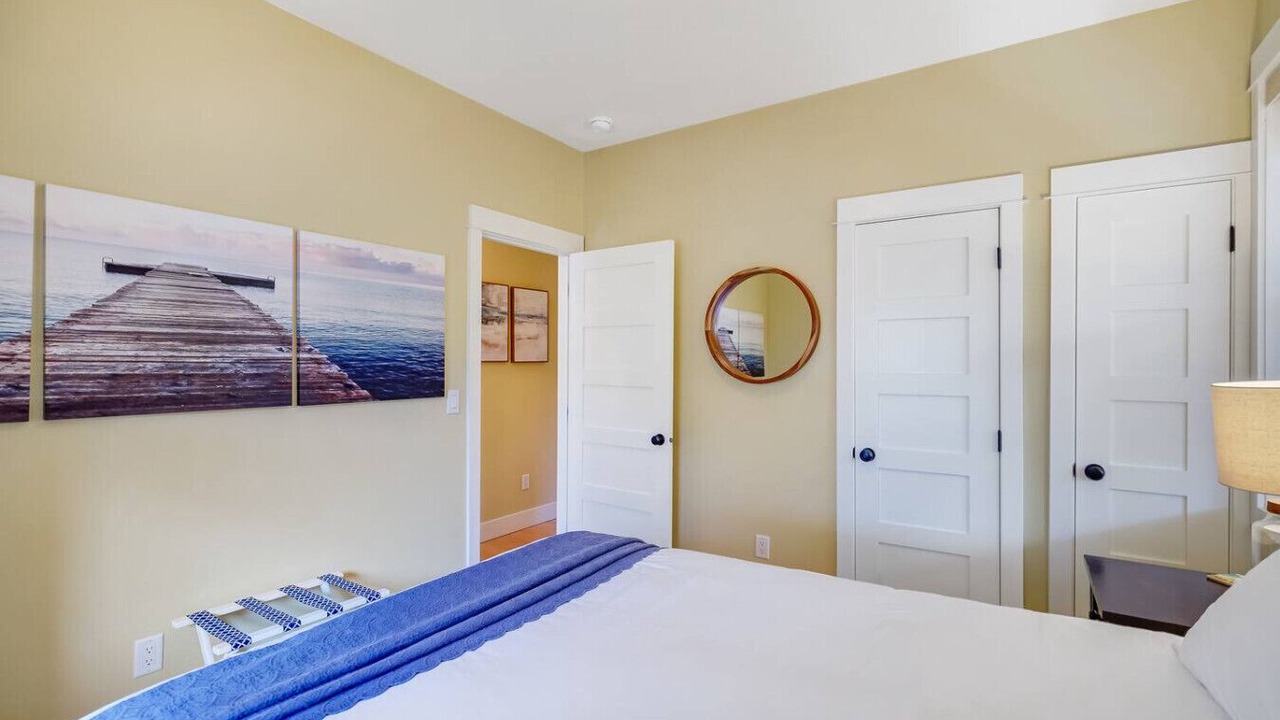 Photo of Bedroom in Oroville
