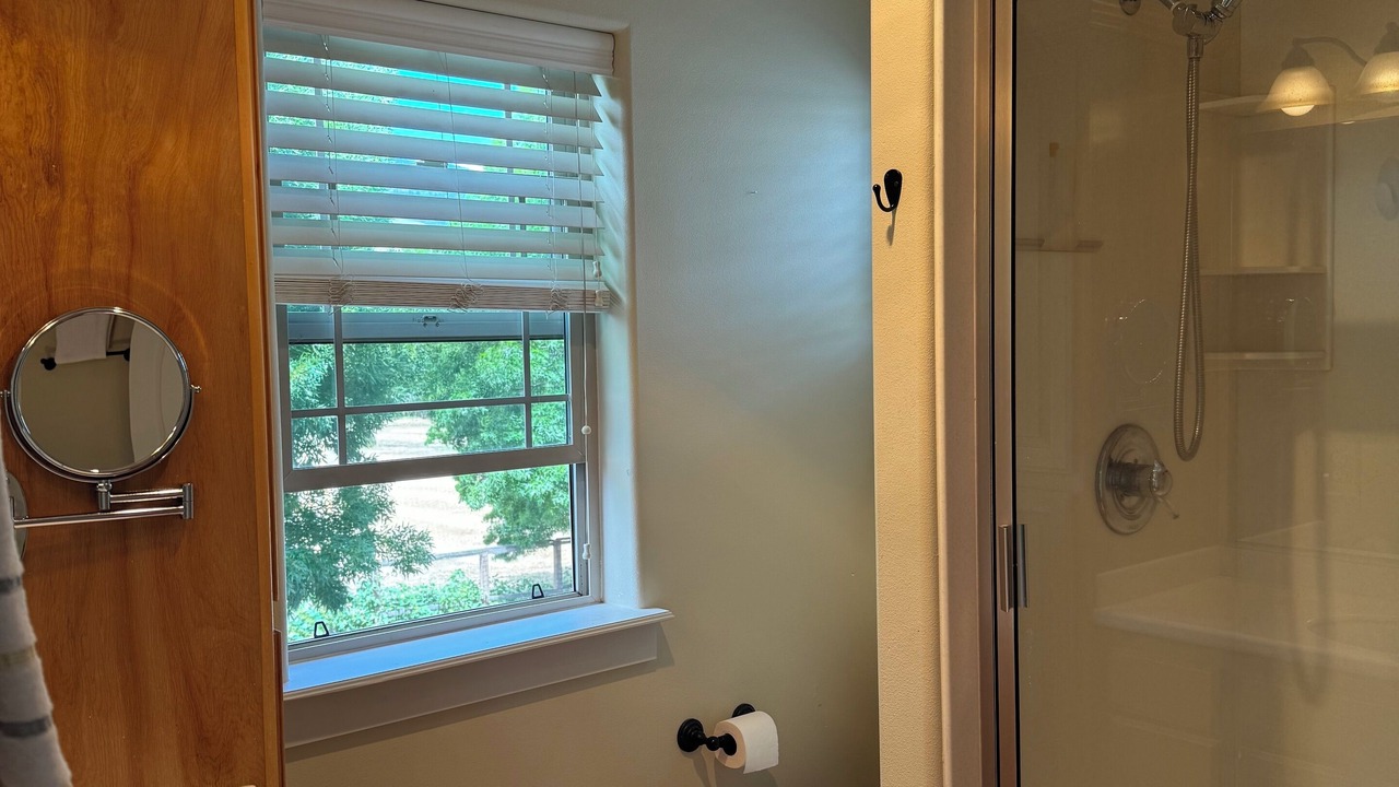 Photo of Bathroom in Ashland