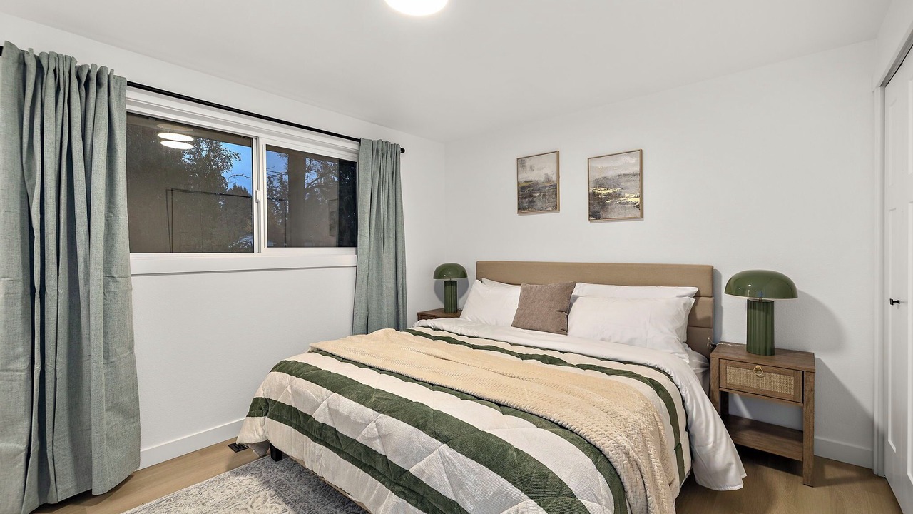 Photo of Bedroom in Lynnwood