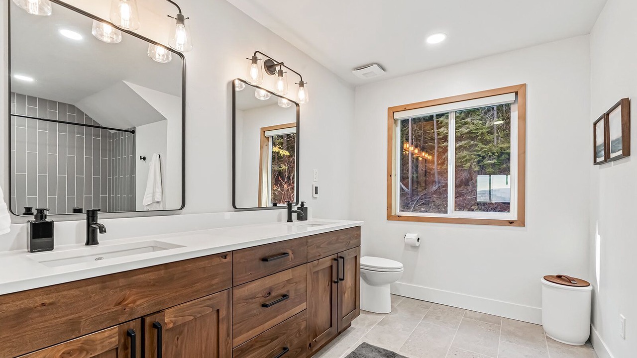 Photo of Bathroom in Tamarack