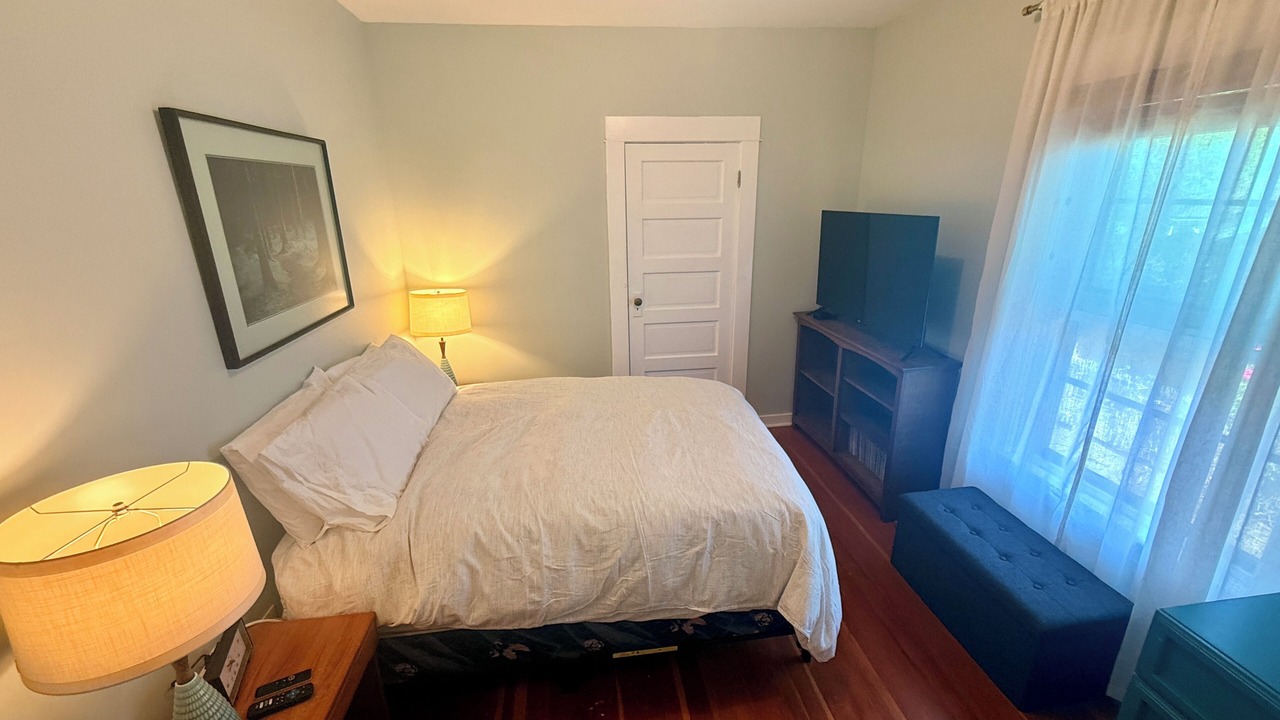 Photo of Bedroom in Vernon