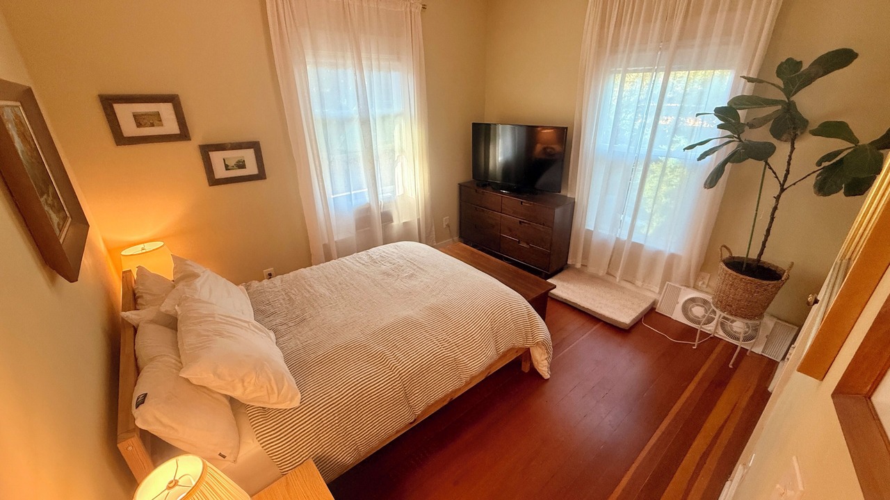 Photo of Bedroom in Vernon