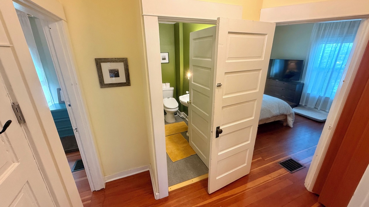 Photo of Bedroom in Vernon