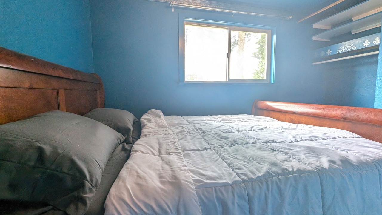 Photo of Bedroom in Lake Goodwin