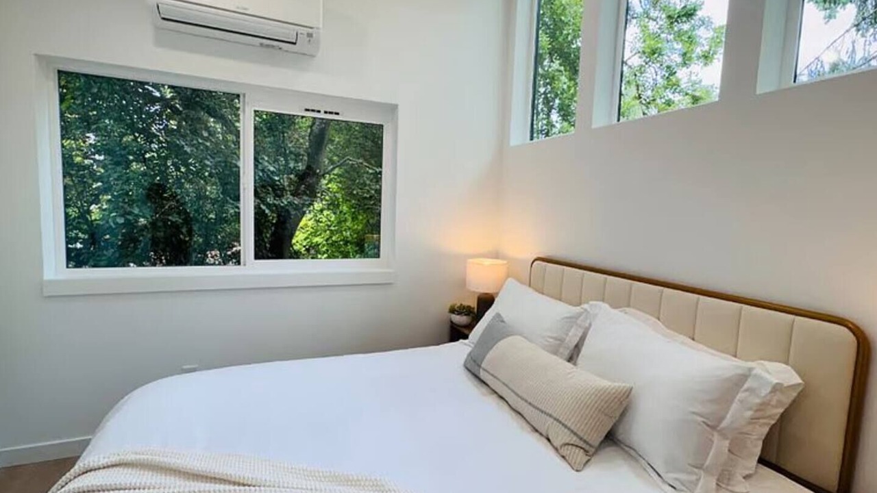 Photo of Bedroom in Shoreline