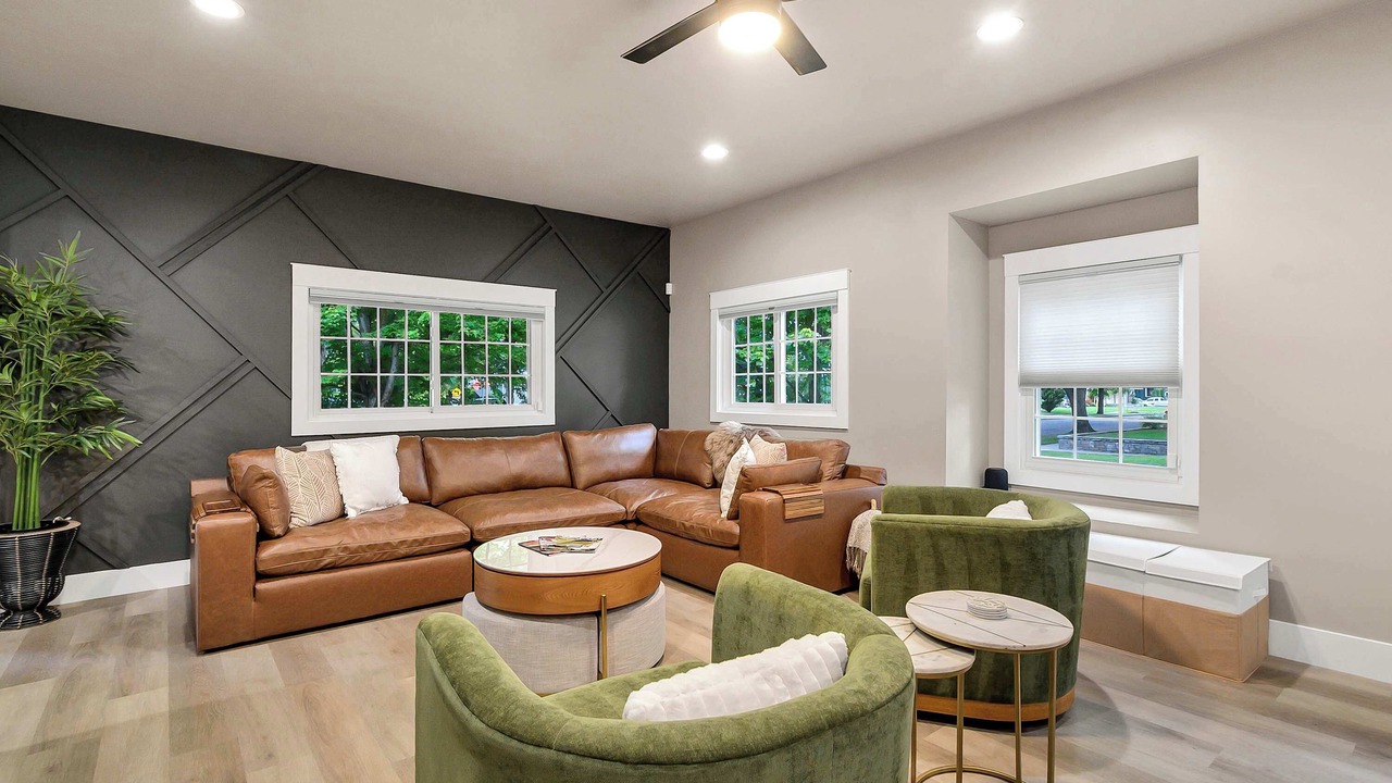 Photo of Livingroom in Garden District