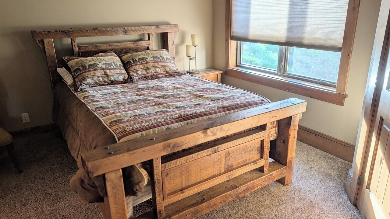 Photo of Bedroom in Ririe