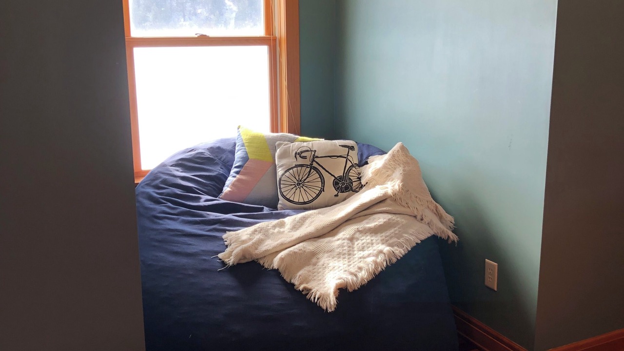 Photo of Bedroom in Garden Valley
