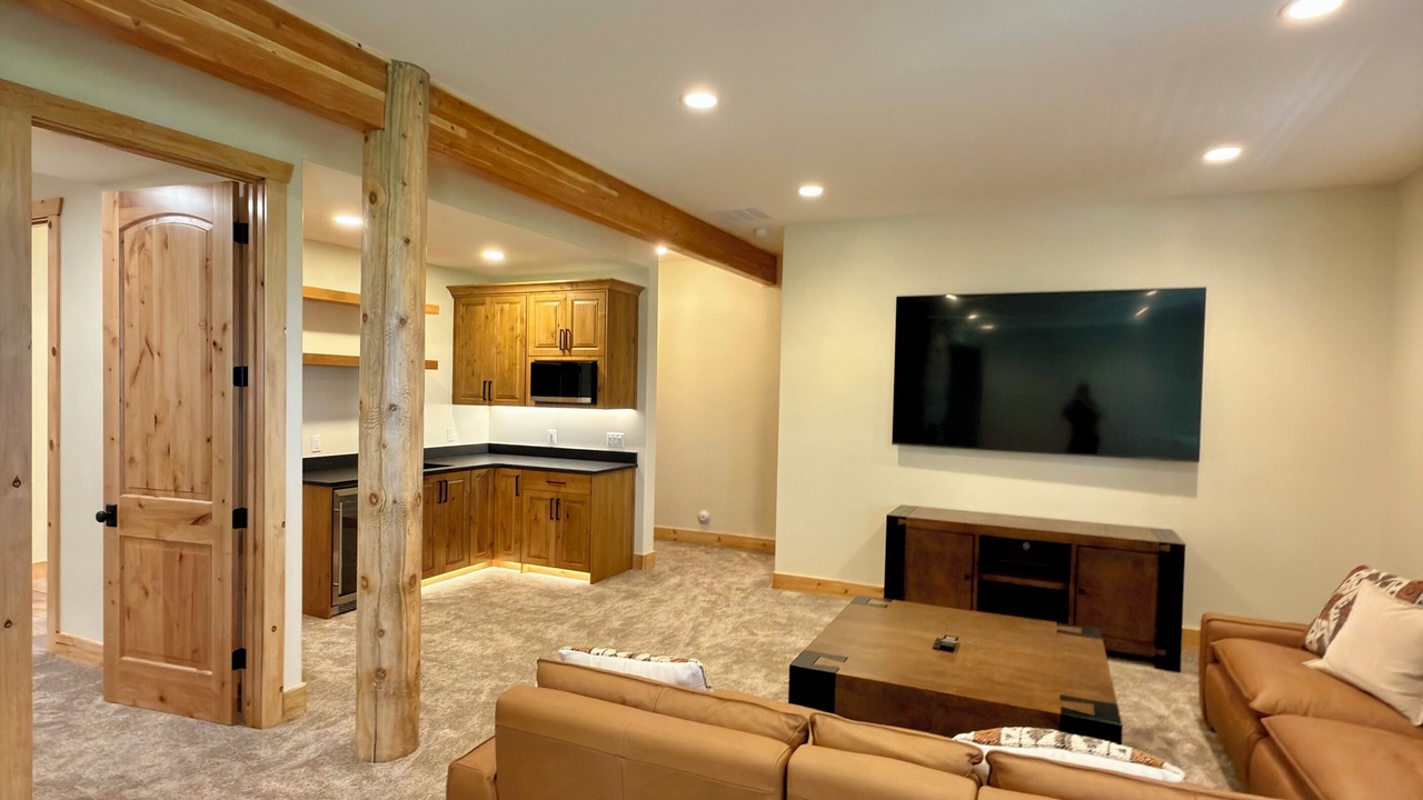 Photo of Livingroom in St. Charles