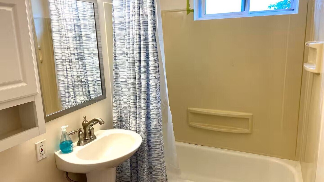 Photo of Bathroom in Alderwood Manor
