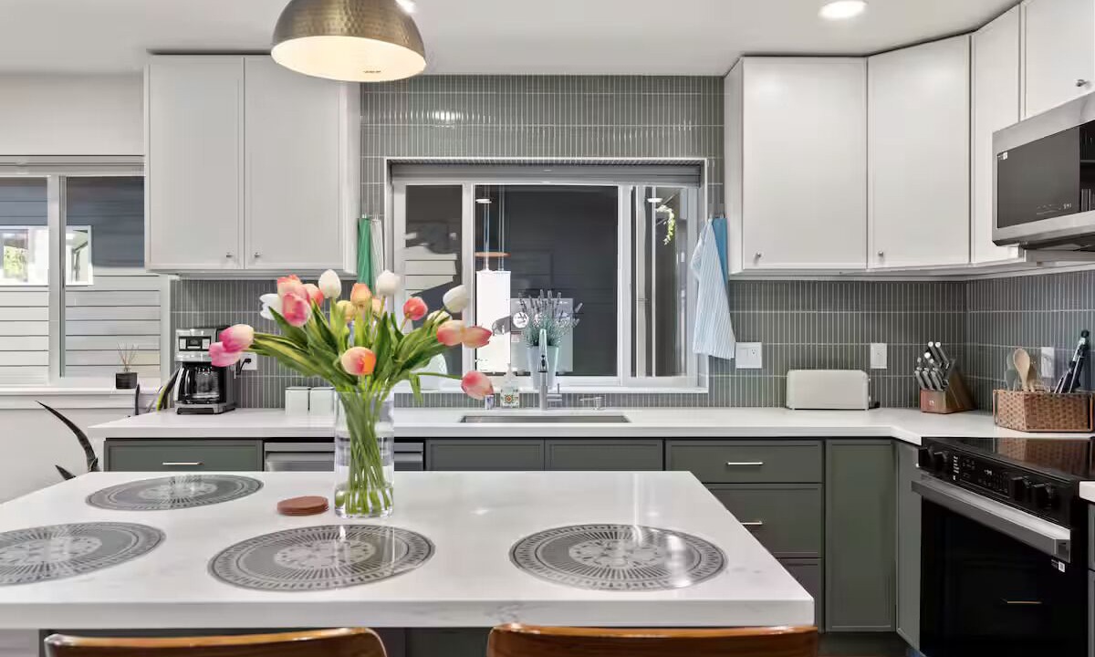 Photo of Kitchen in Mid-Beacon Hill