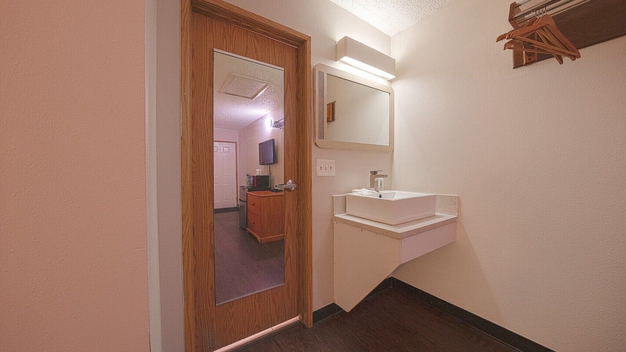 Photo of Bathroom in Gladstone