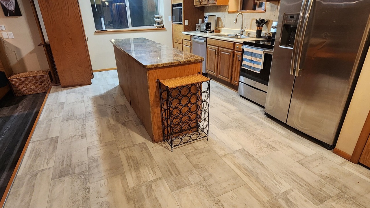 Photo of Kitchen in Loon Lake