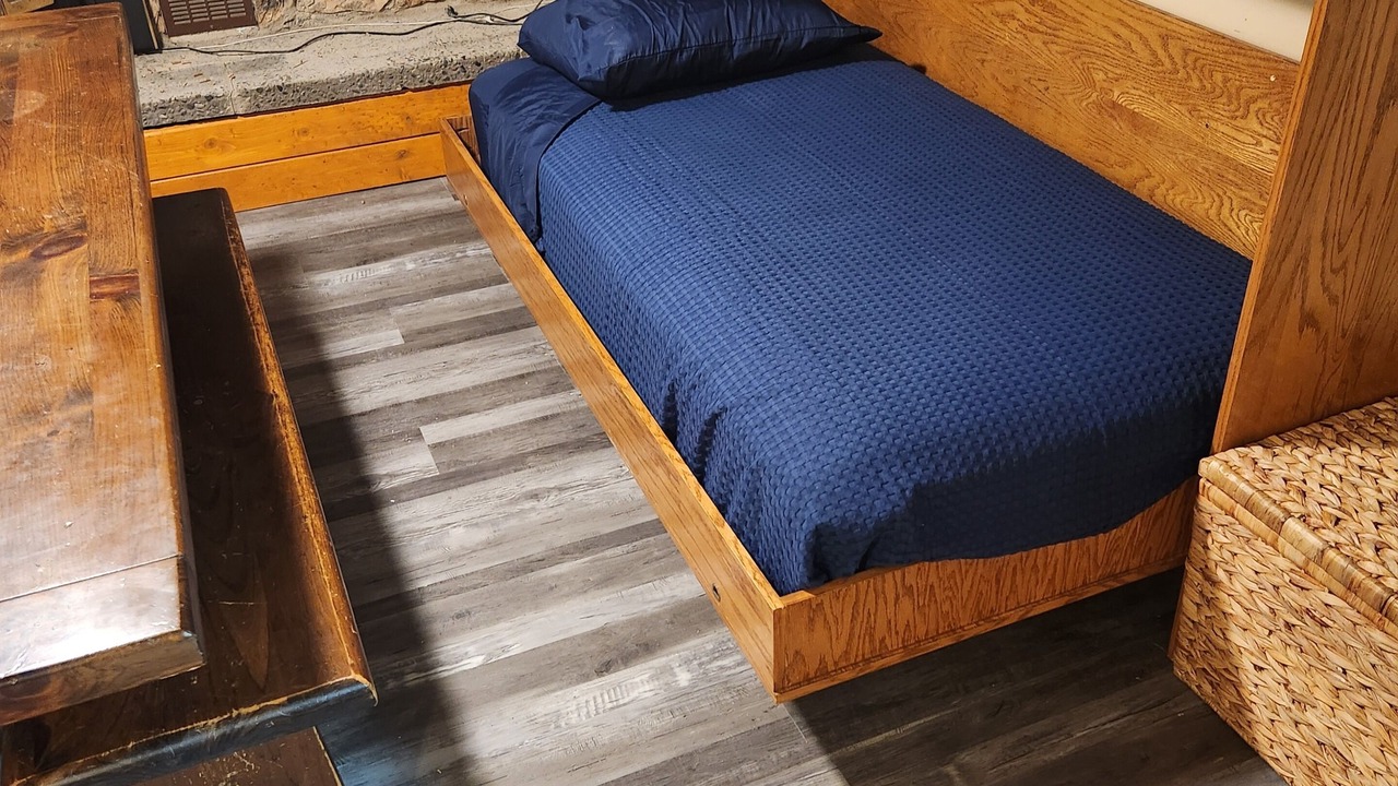 Photo of Bedroom in Loon Lake
