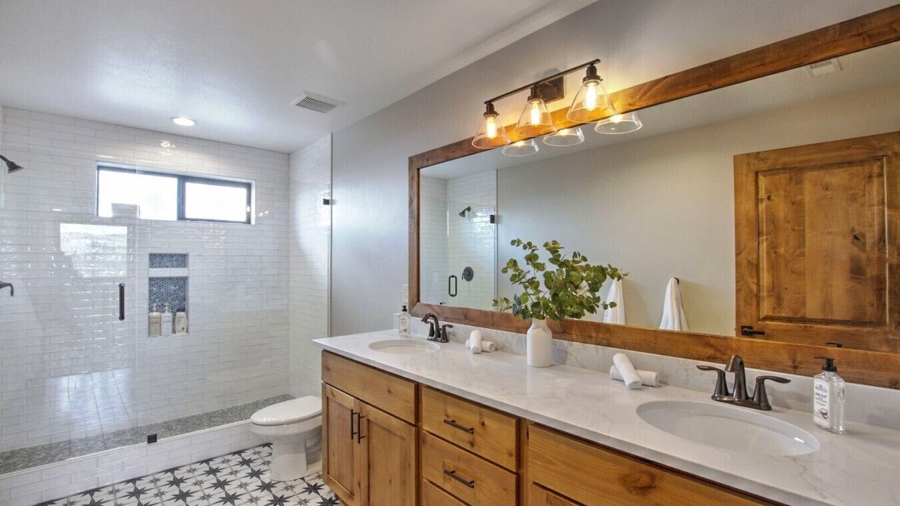 Photo of Bathroom in Fish Haven