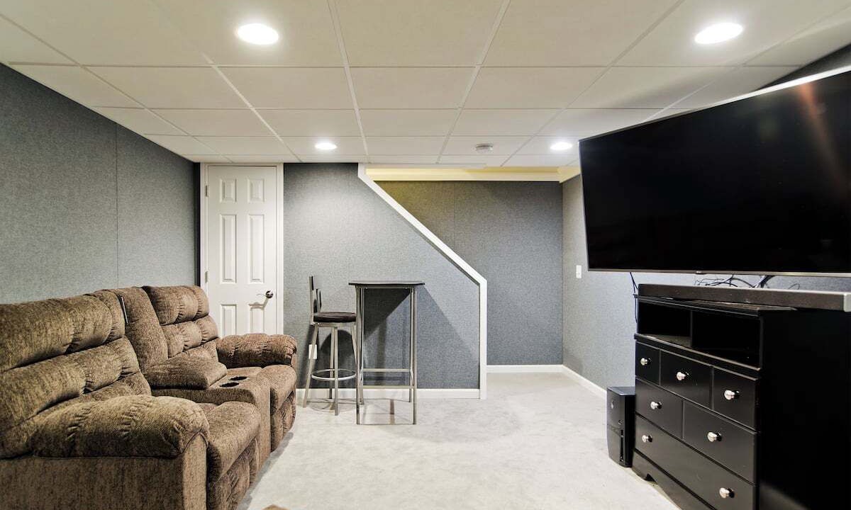 Photo of Livingroom in Clinton Township